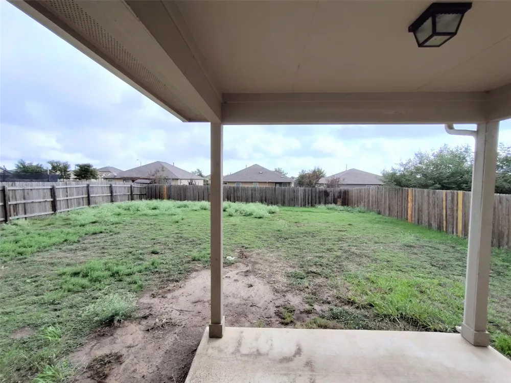 103 Hawkins Court Hutto, TX 78634