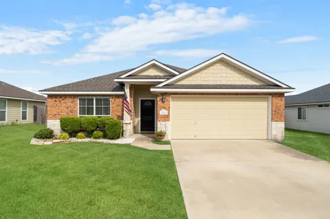 1119 Wild Drive