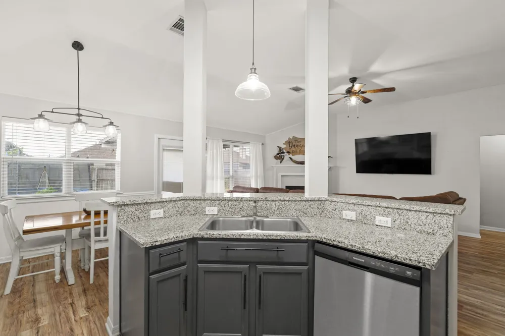 1119 Wild Drive Temple, TX 76504