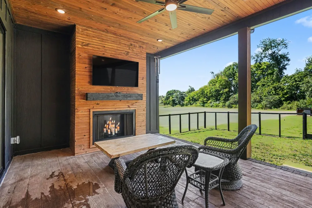 5456 Epps Rd Southside, TN 37171