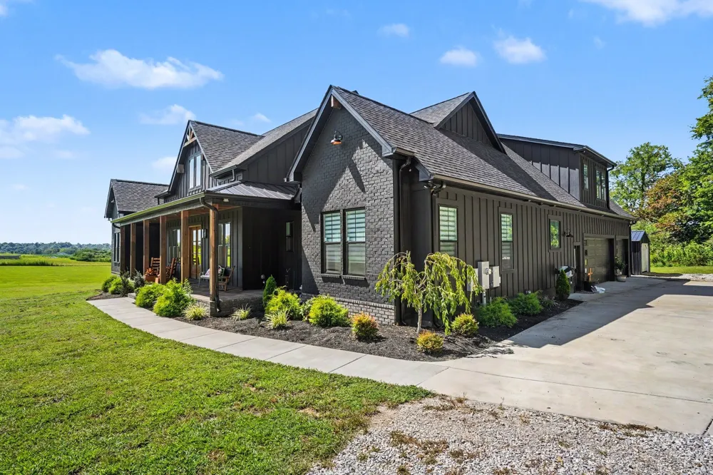 5456 Epps Rd Southside, TN 37171