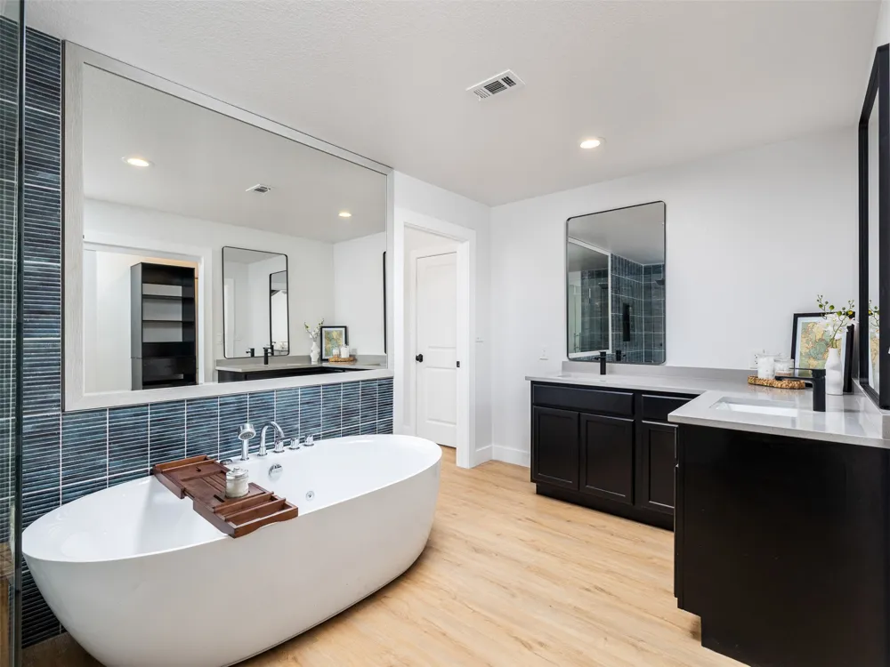 17412 W First Street Leander, TX 78641