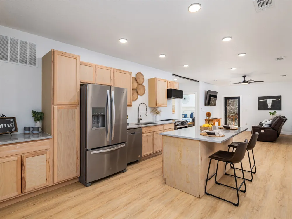 17412 W First Street Leander, TX 78641