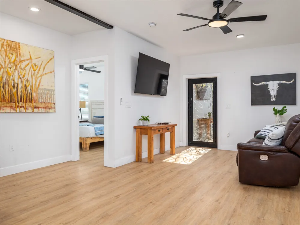 17412 W First Street Leander, TX 78641