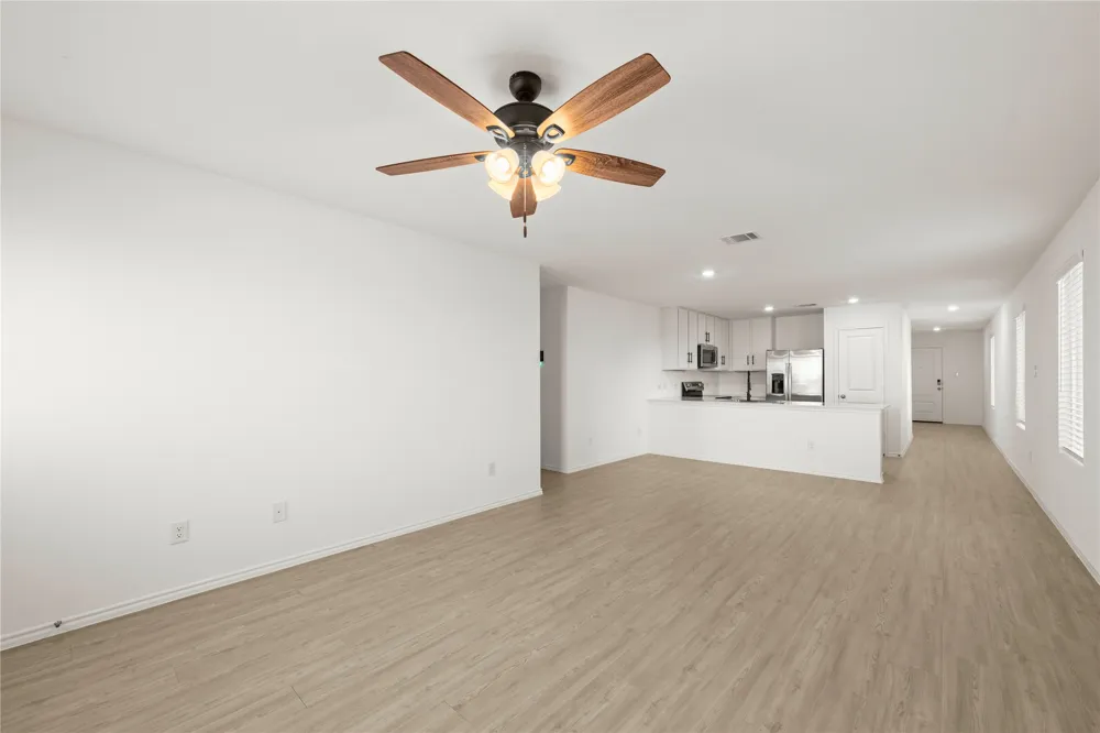 408 Texas Angel Way Jarrell, TX 76537