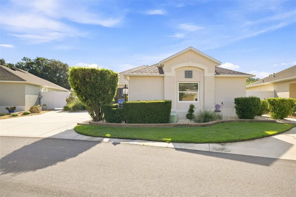 16897 SE 74TH SOULLIERE AVENUE The Villages, FL 32162