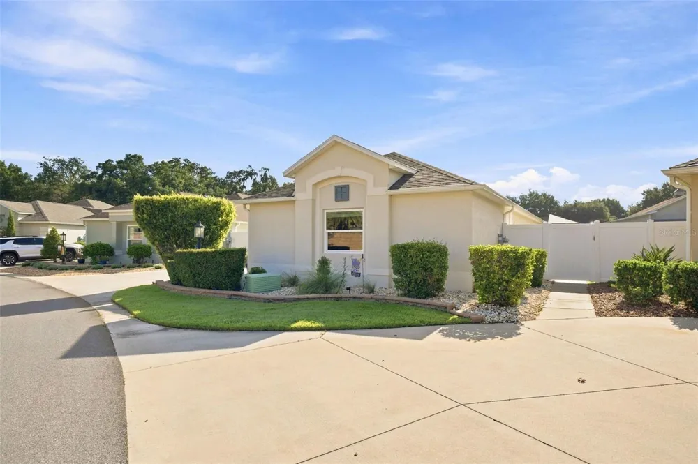 16897 SE 74TH SOULLIERE AVENUE The Villages, FL 32162