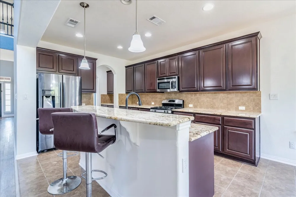 19013 Calming Stream Cove Pflugerville, TX 78660