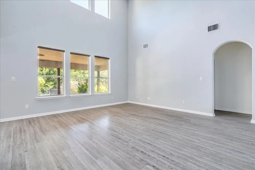 19013 Calming Stream Cove Pflugerville, TX 78660