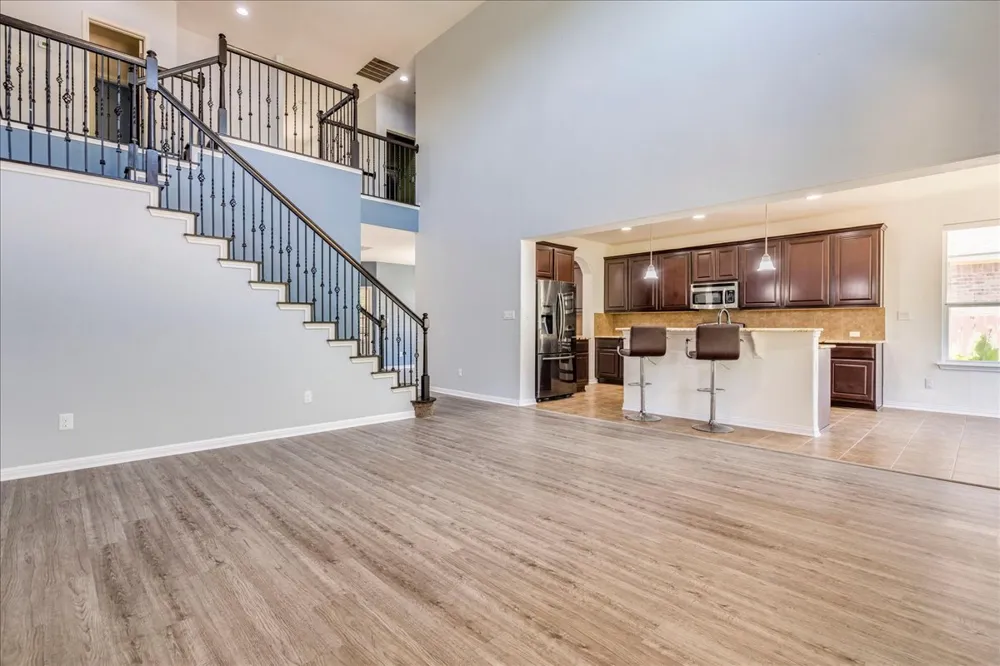 19013 Calming Stream Cove Pflugerville, TX 78660
