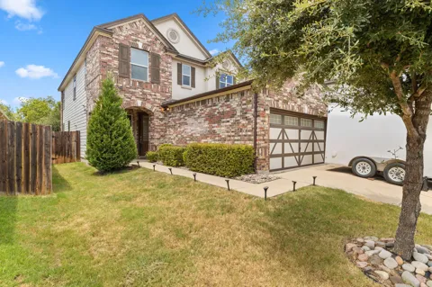 2950 E Old Settlers Boulevard #11