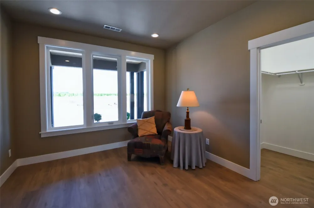 109 Wren Loop SW Mattawa, WA 99349
