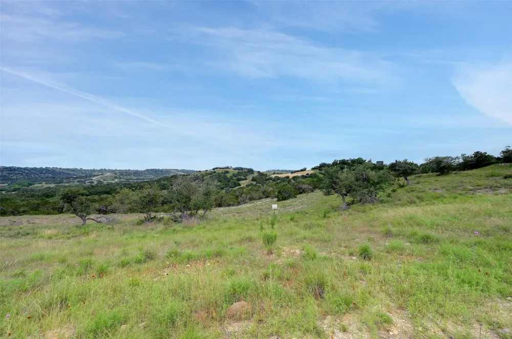 523 Big Sky Court Blanco, TX 78606
