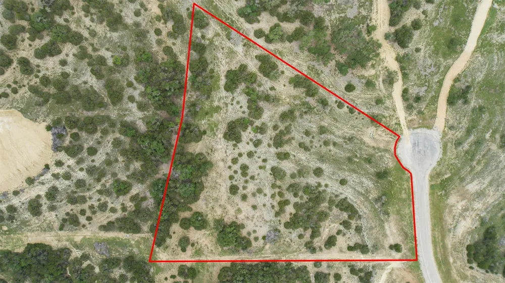 523 Big Sky Court Blanco, TX 78606