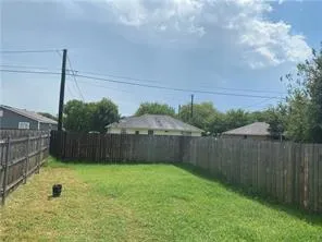 1310 Hausman Drive Lockhart, TX 78644