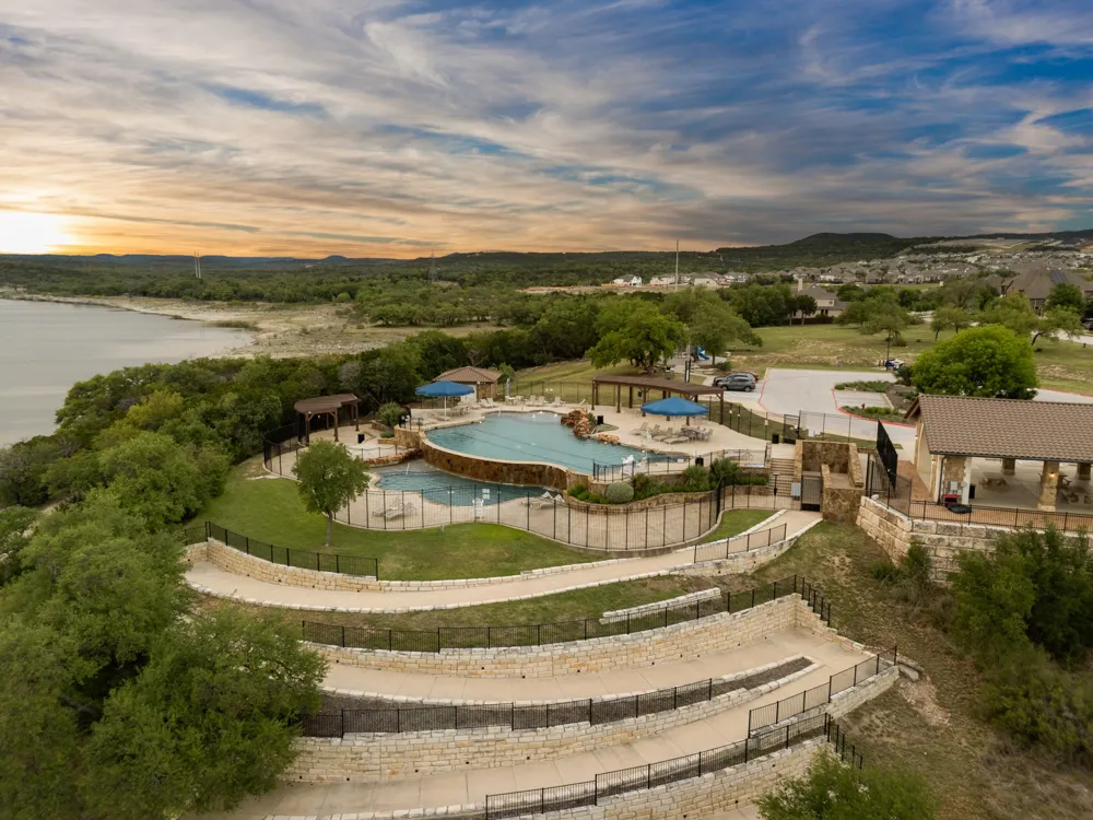 8009 Copper Prairie Bend Lago Vista, TX 78645