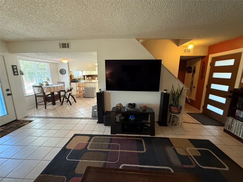 7108 Shadywood Drive Austin, TX 78745