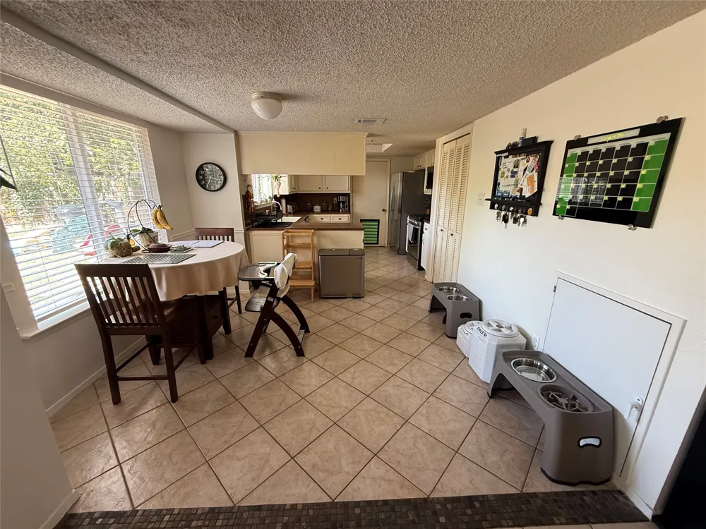 7108 Shadywood Drive Austin, TX 78745