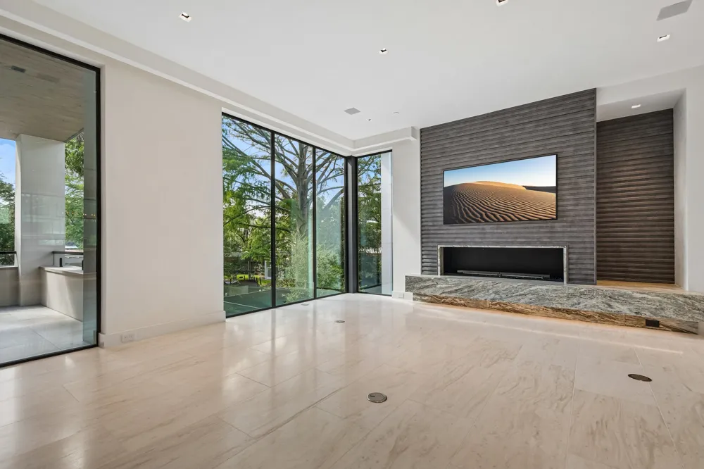 2503 Westlake Drive #301 Austin, TX 78746