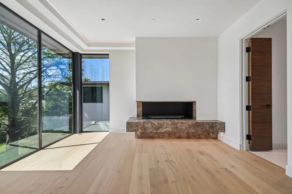 2503 Westlake Drive #301 Austin, TX 78746