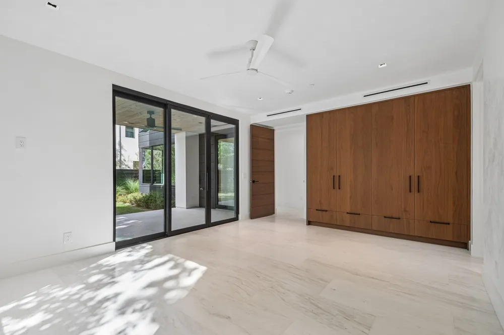 2503 Westlake Drive #301 Austin, TX 78746