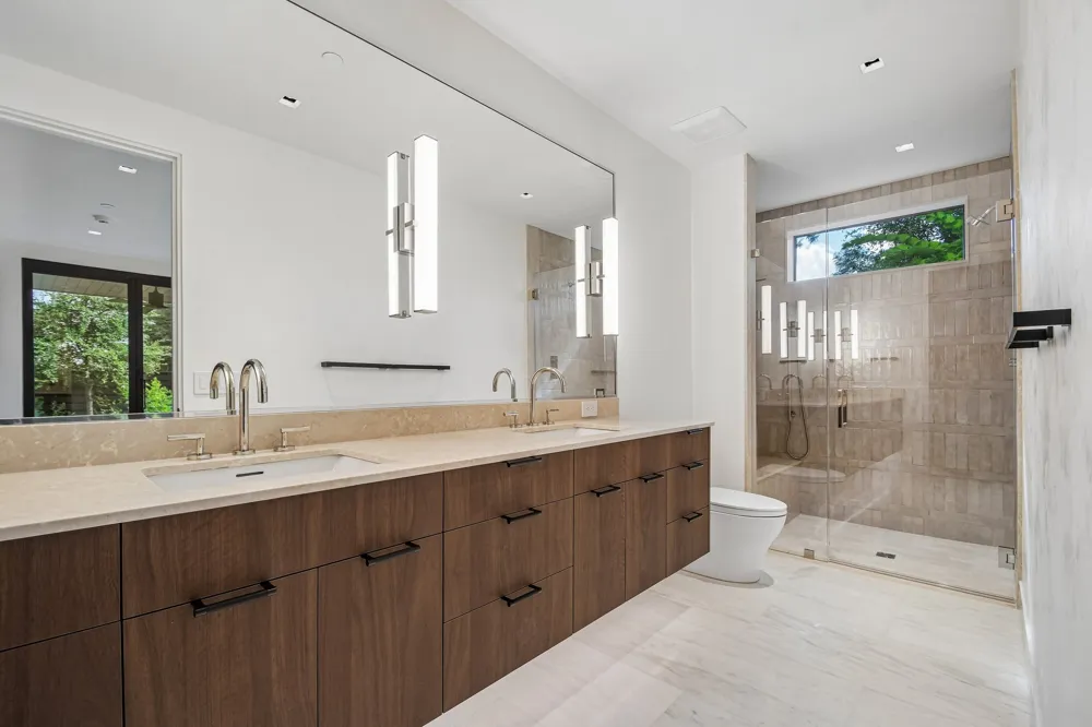2503 Westlake Drive #301 Austin, TX 78746