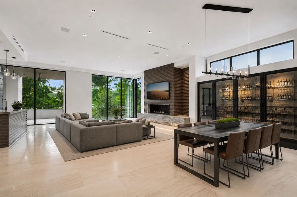 2503 Westlake Drive #301 Austin, TX 78746