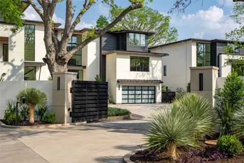 2503 Westlake Drive #301