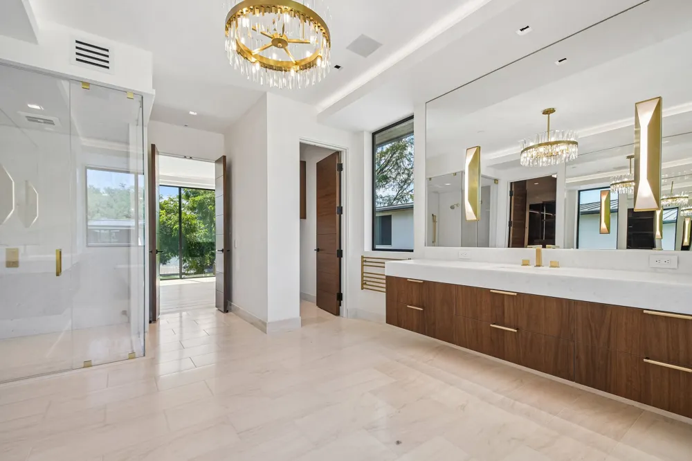 2503 Westlake Drive #301 Austin, TX 78746