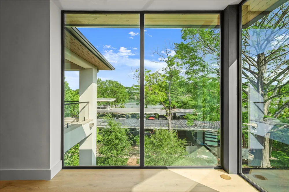 2503 Westlake Drive #301 Austin, TX 78746