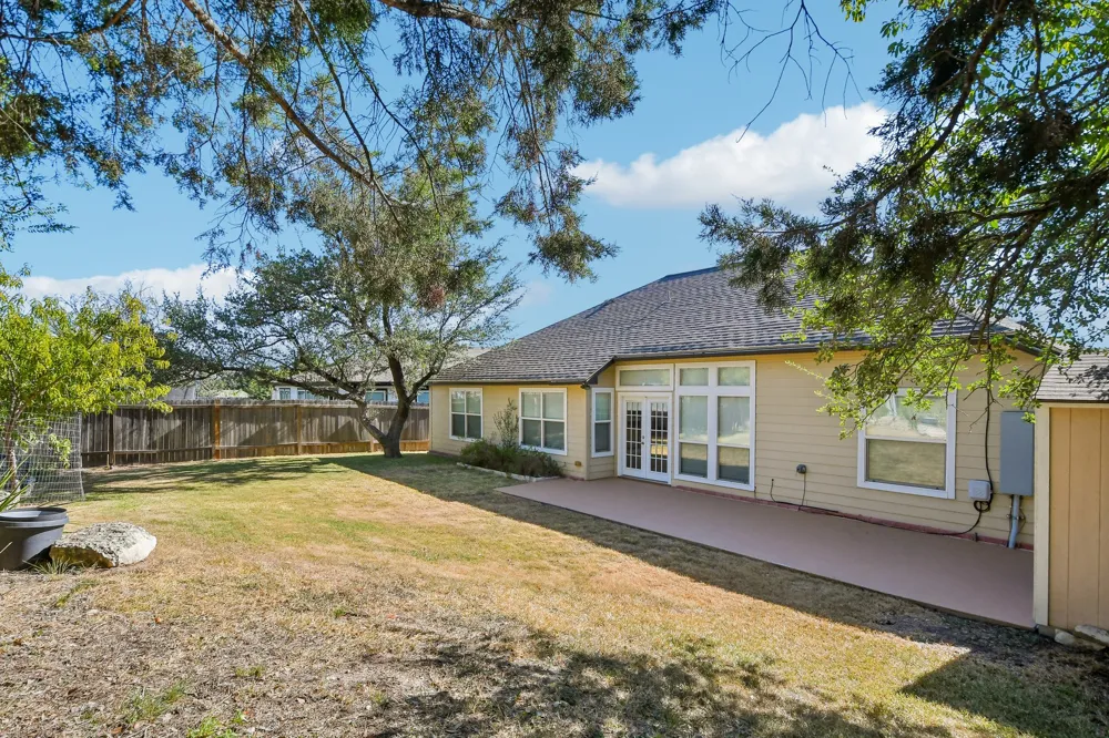 3800 Annapolis Cove Lago Vista, TX 78645