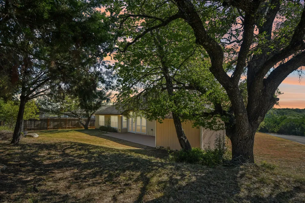 3800 Annapolis Cove Lago Vista, TX 78645