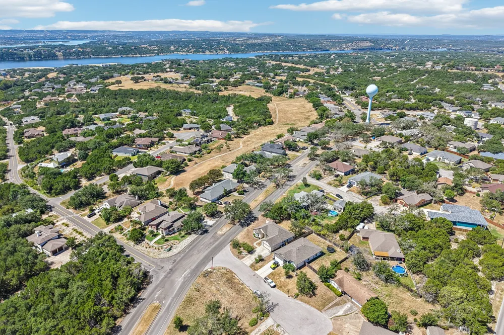 3800 Annapolis Cove Lago Vista, TX 78645