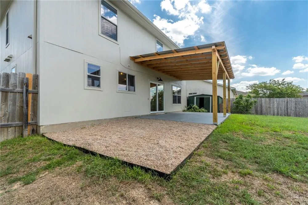 329 Prairie Verbena Drive Kyle, TX 78640