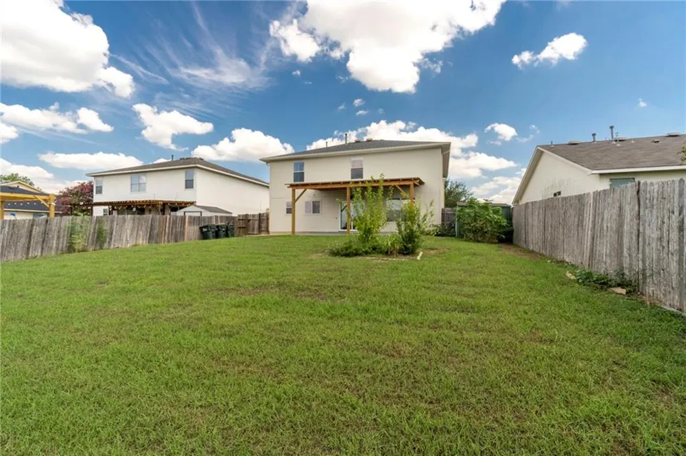 329 Prairie Verbena Drive Kyle, TX 78640