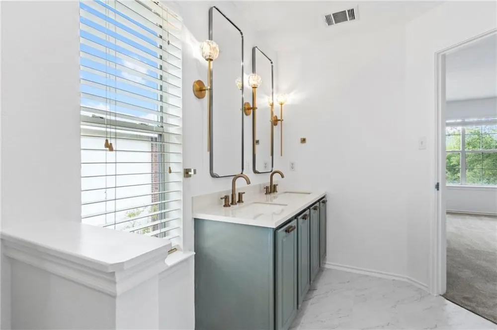 329 Prairie Verbena Drive Kyle, TX 78640