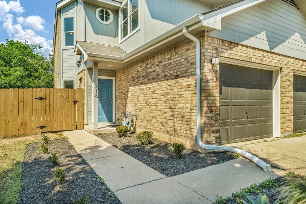 516 Gregory Court Round Rock, TX 78664