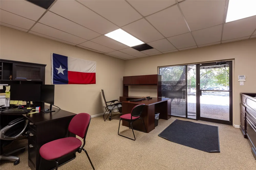 9090 Jollyville Road #105 Austin, TX 78759