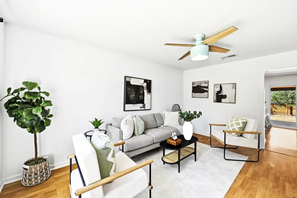 905 Emerald Wood Drive Austin, TX 78745