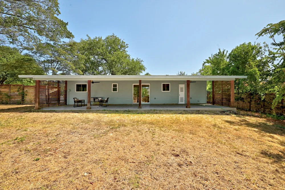 905 Emerald Wood Drive Austin, TX 78745