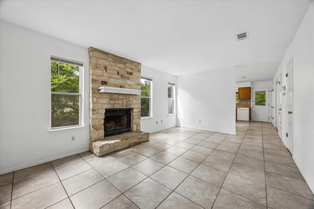 8202 Mescalero Drive #A Austin, TX 78736