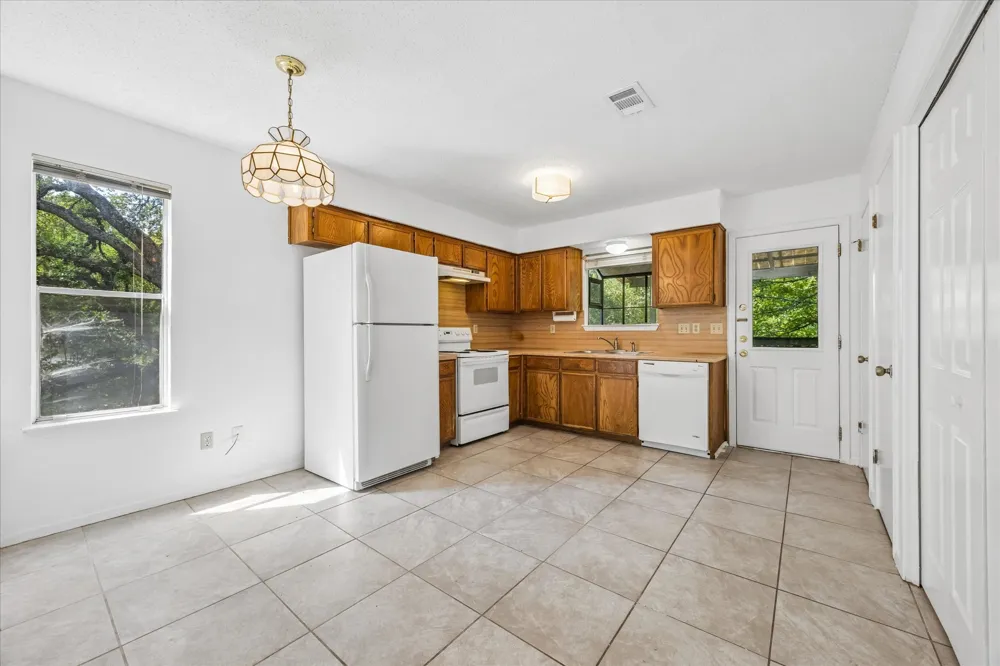 8202 Mescalero Drive #A Austin, TX 78736