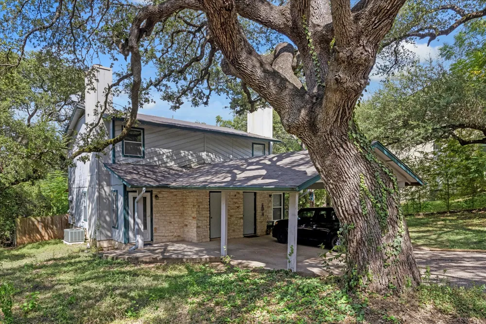 8202 Mescalero Drive #A Austin, TX 78736