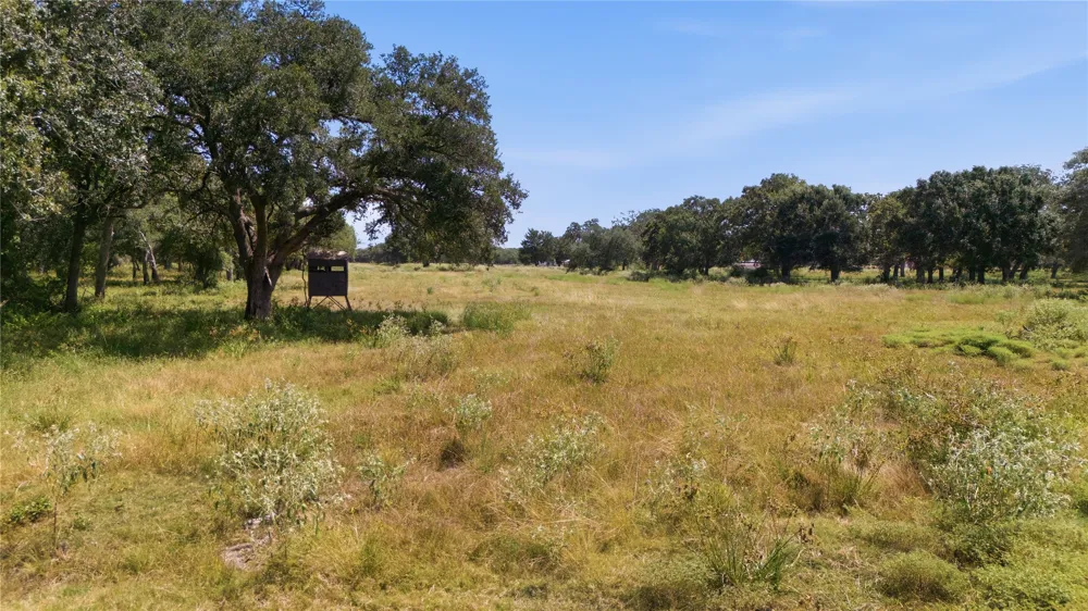 2 County Road 123 Edna, TX 77957