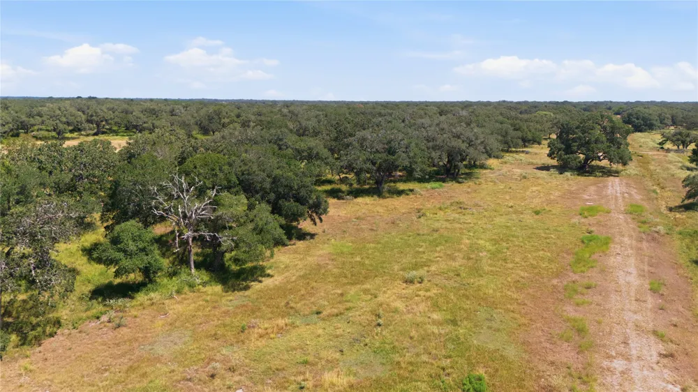 2 County Road 123 Edna, TX 77957
