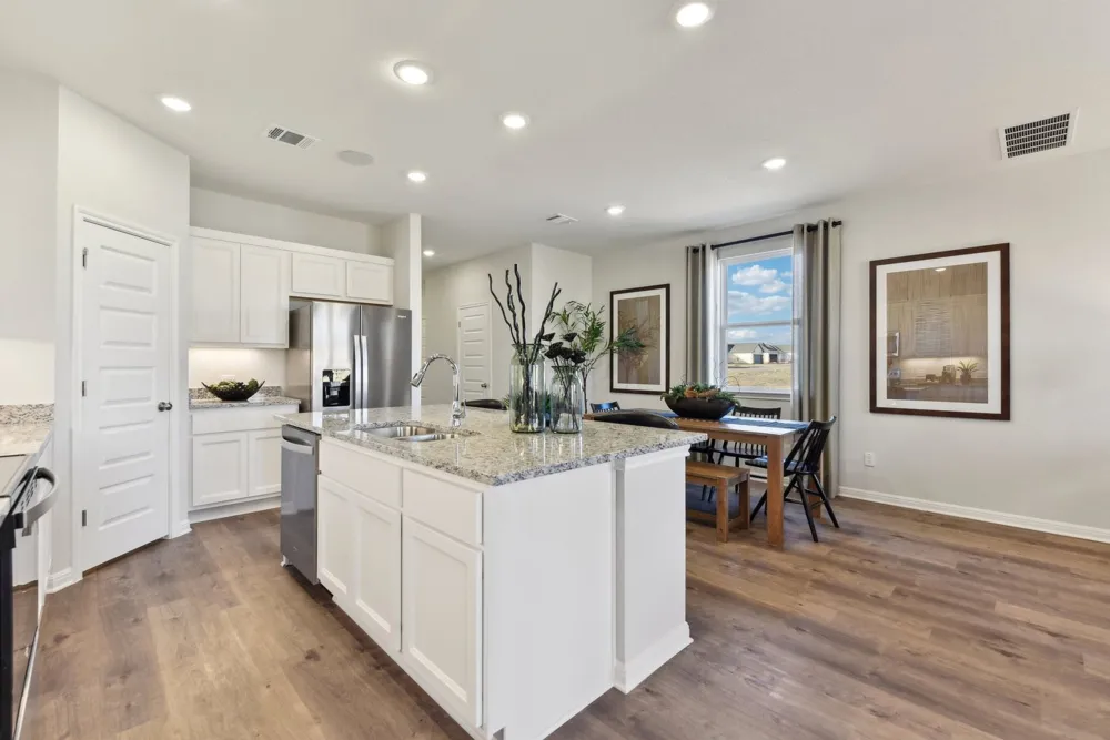 10609 Midnight Sun Drive Buda, TX 78610