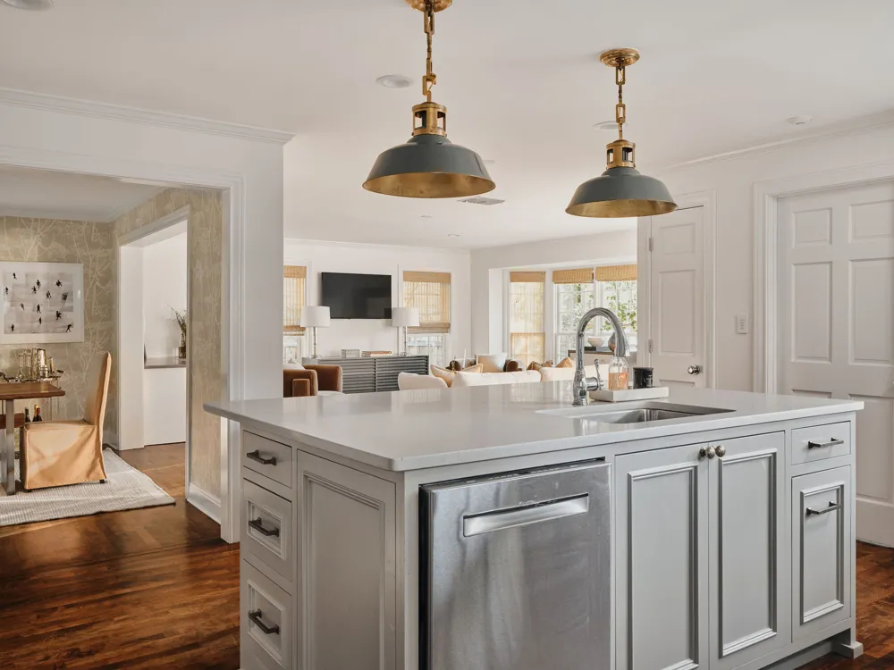 2412 Jarratt Avenue Austin, TX 78703