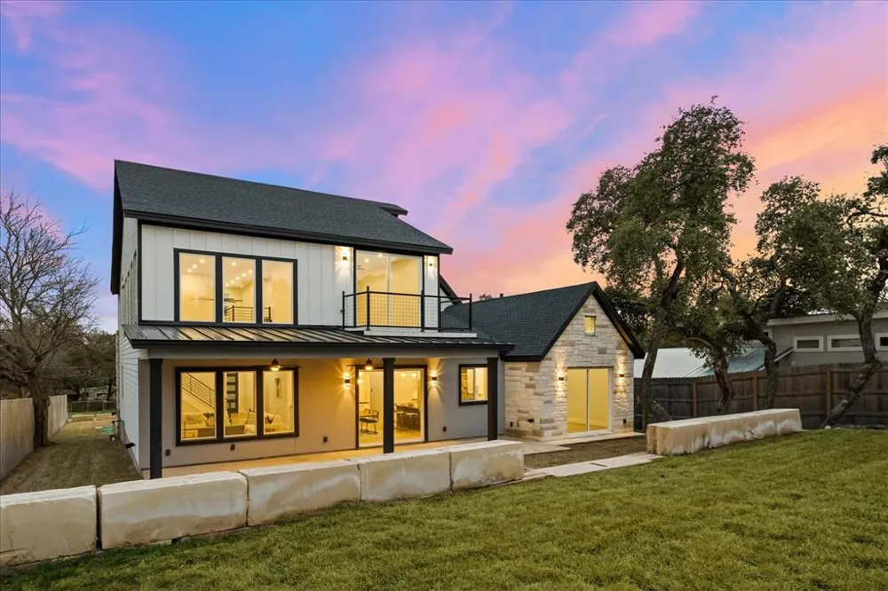 14804 Arrowhead Drive #1 Leander, TX 78641