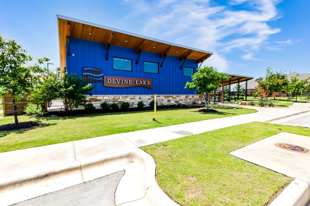 2000 Gilmer Way Leander, TX 78641