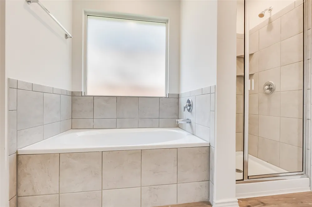 2000 Gilmer Way Leander, TX 78641